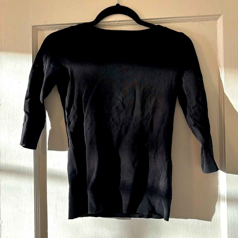 Black White House black market sweater with bow tie in the back